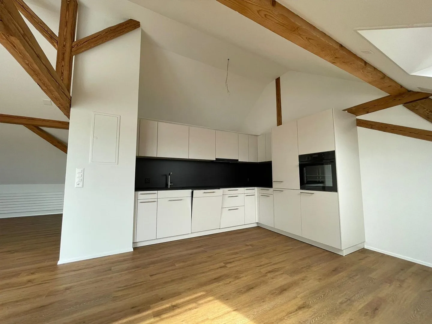 Modernes Penthouse mit Terrasse - Foto 2 von 9