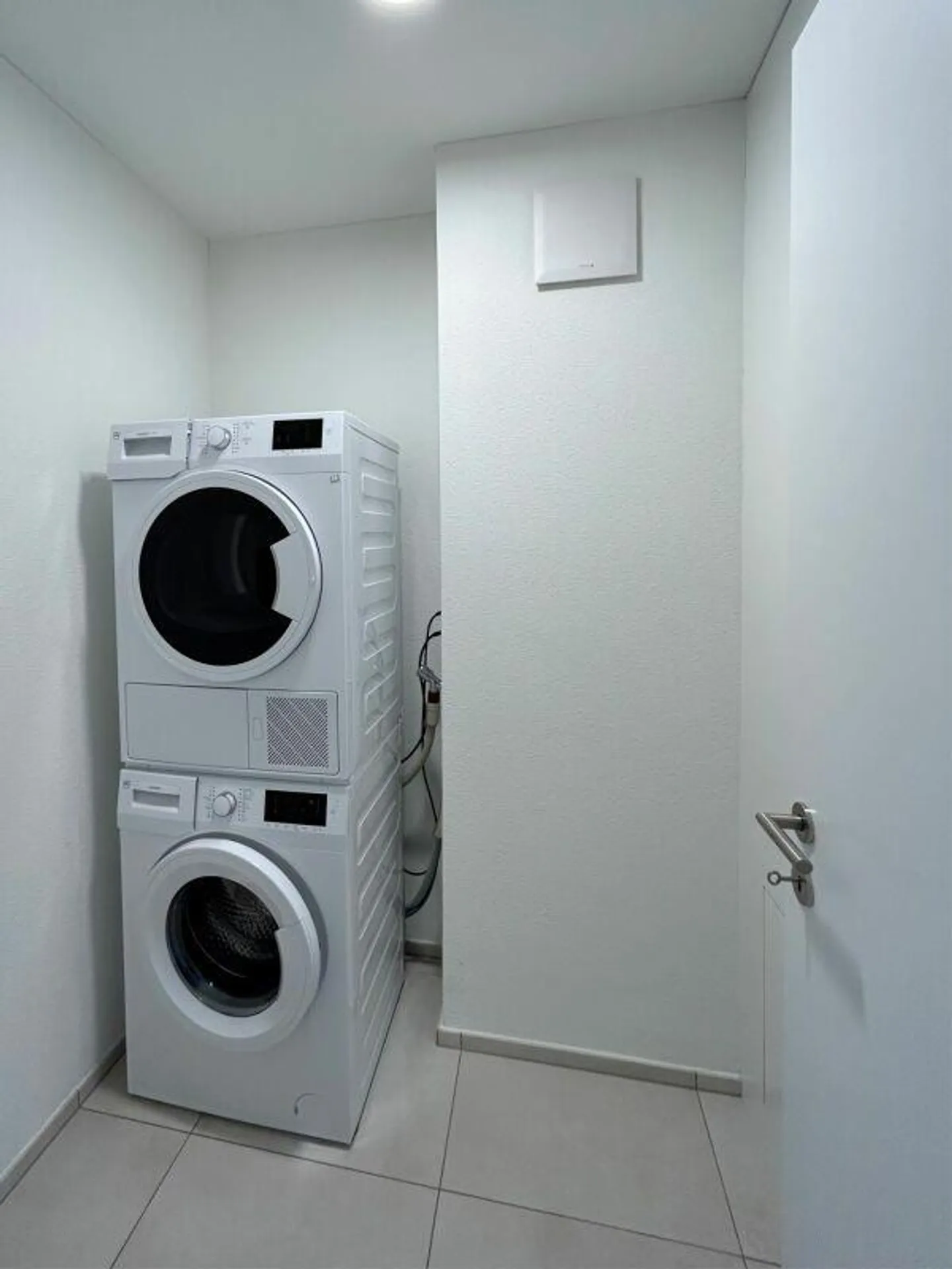 Vivre dans le vert - Appartement 2.5 pièces au 2ème étage - Photo 8 sur 12