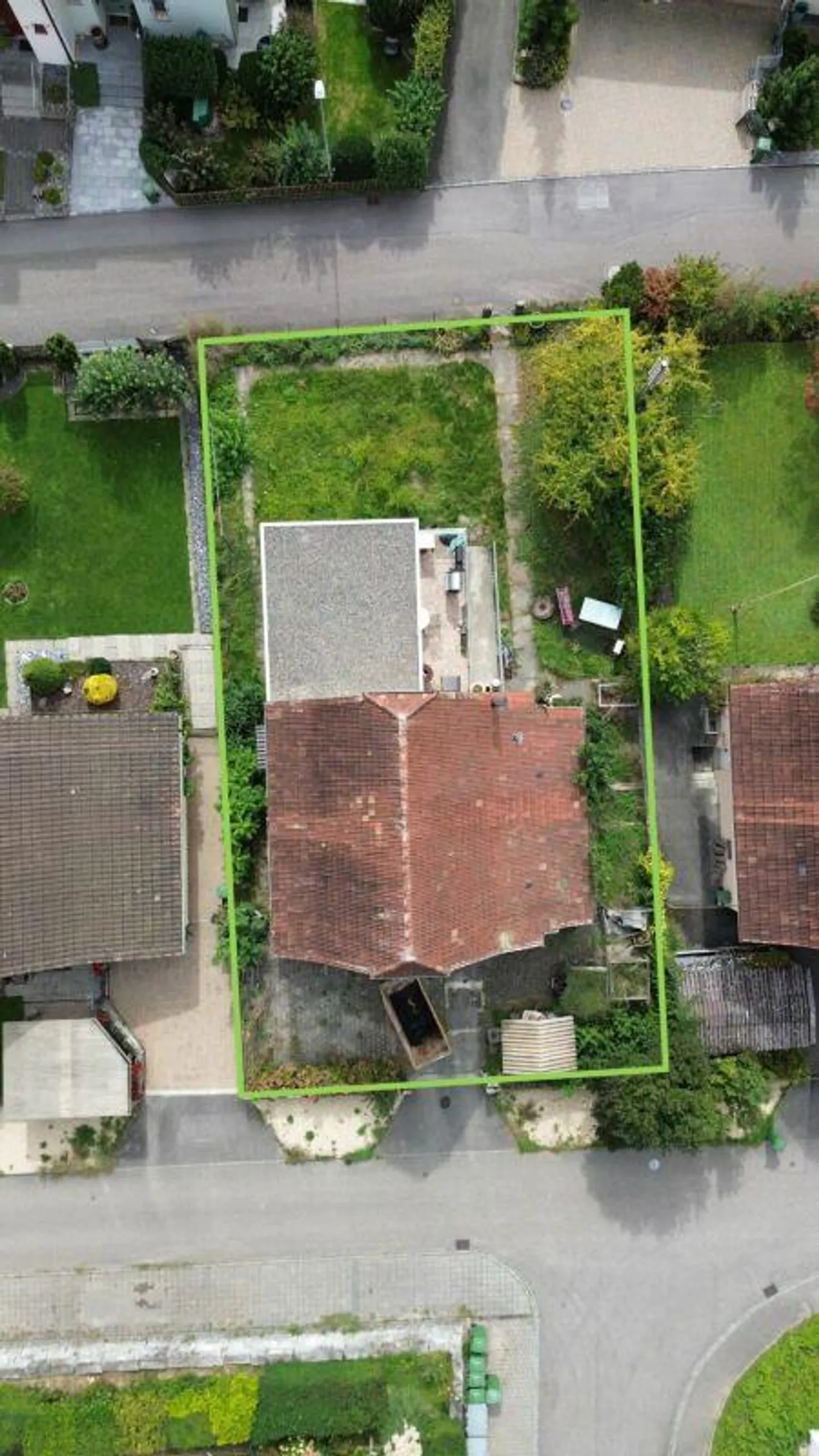 Renovating & refurbishing your thing? Here is your chance. - Photo 12 of 12