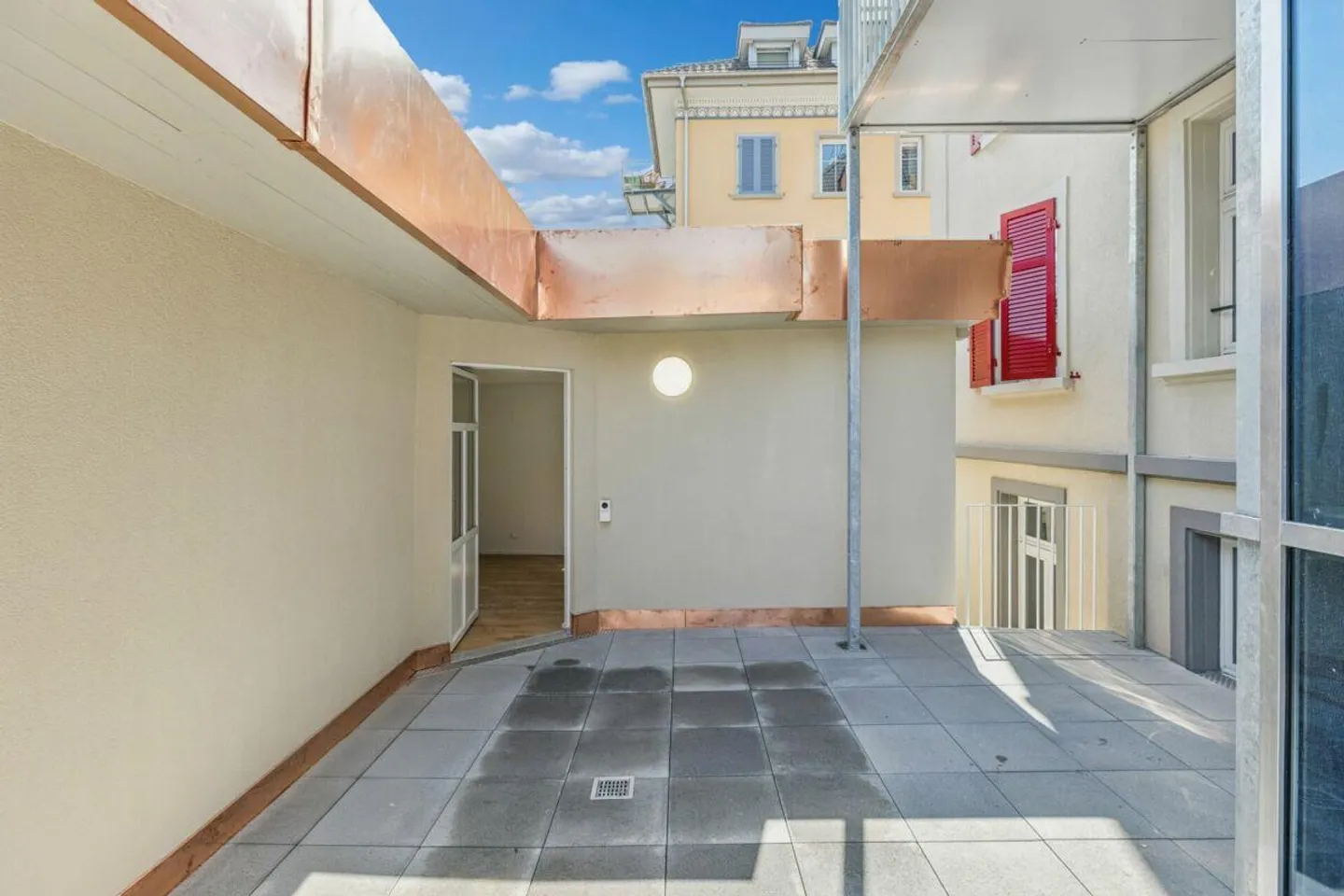 First occupancy! 3.5-room apartment in a separate house section with terrace - Photo 18 of 18