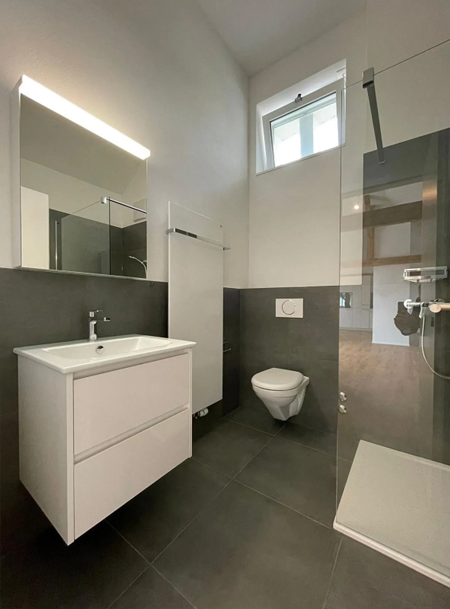 Modernes Penthouse mit Terrasse - Foto 6 von 9