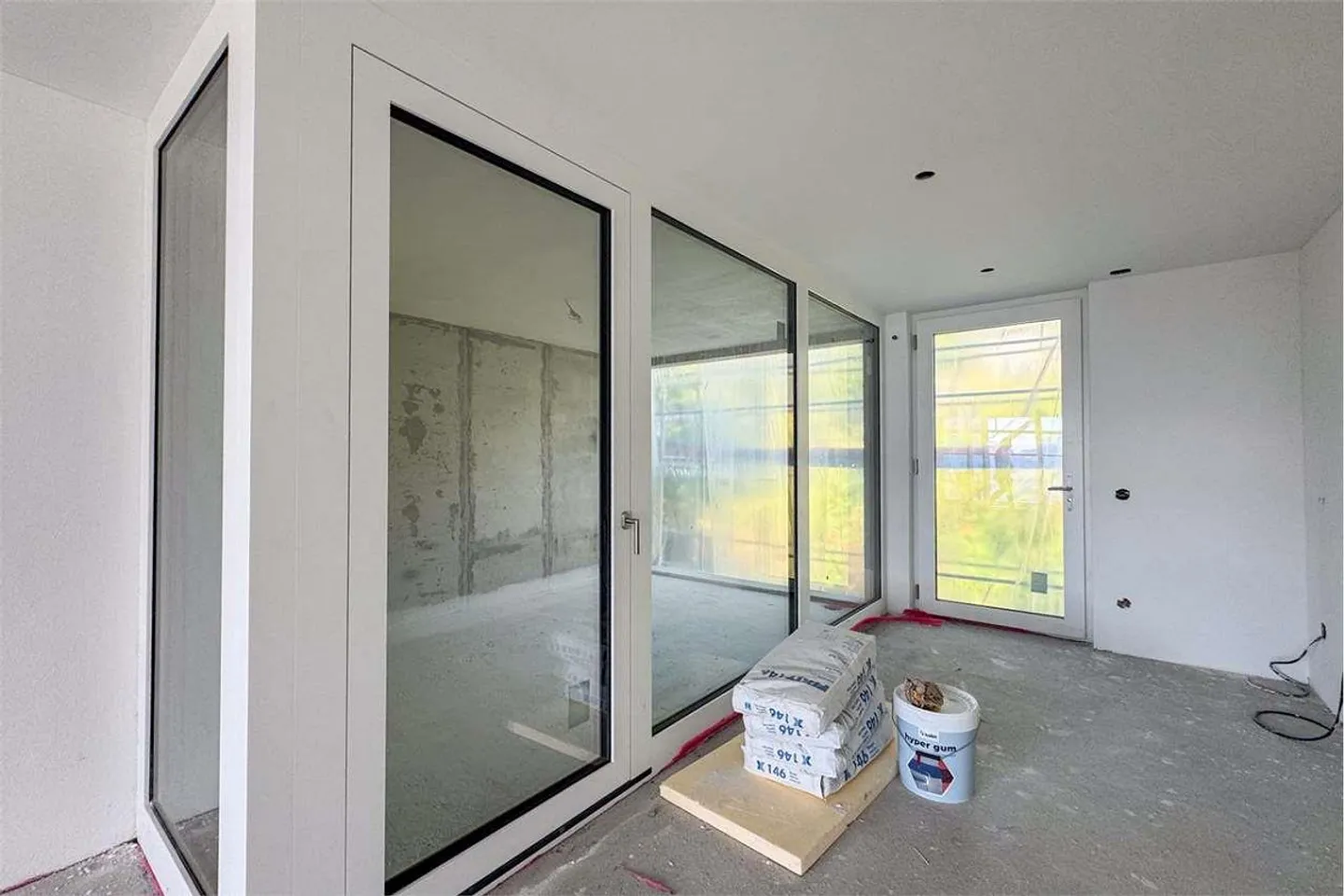 Elegante 4,5-Zimmer-Wohnung mit Seeblick in exklusiver Residenz - Foto 5 von 13