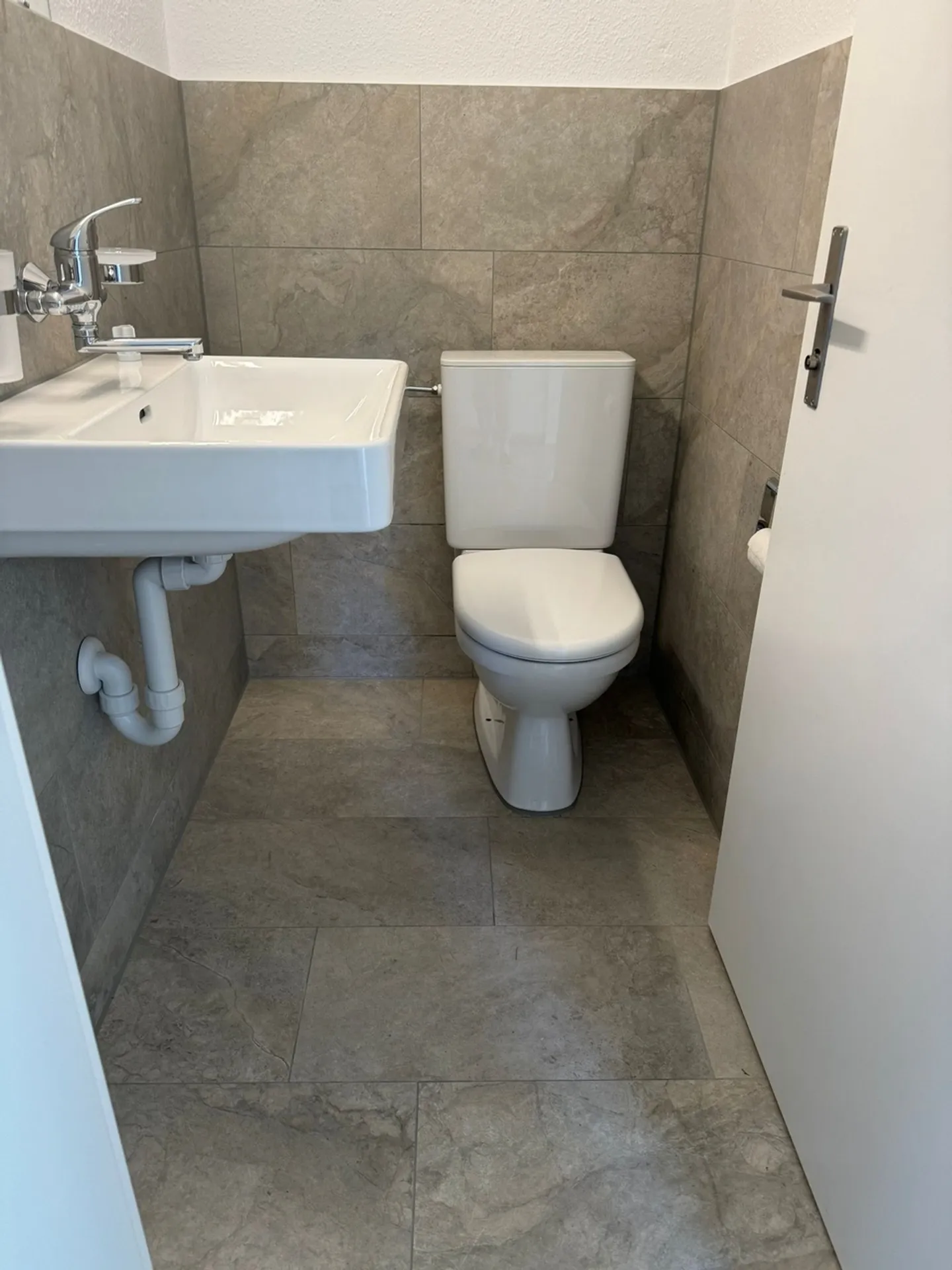 Gemütliche 3.5-Zimmer Wohnung in traumhafter Umgebung in Engelberg - Foto 8 von 10