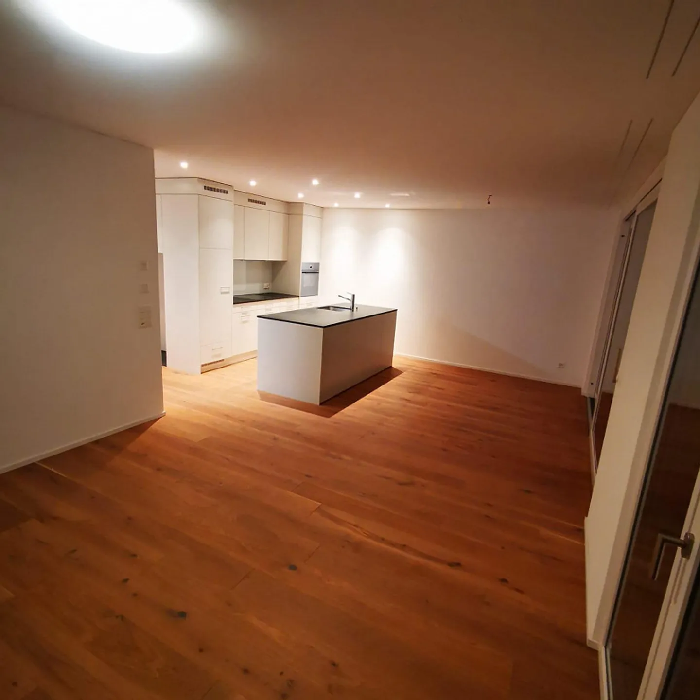 Apartment with a View - Photo 12 of 22