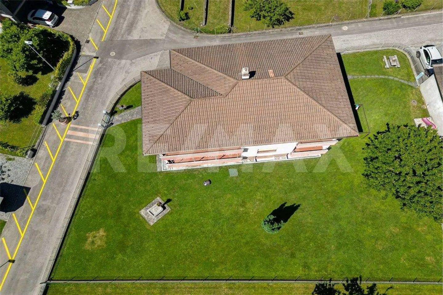 Proprietà d'investimento con giardino - Foto 11 di 13