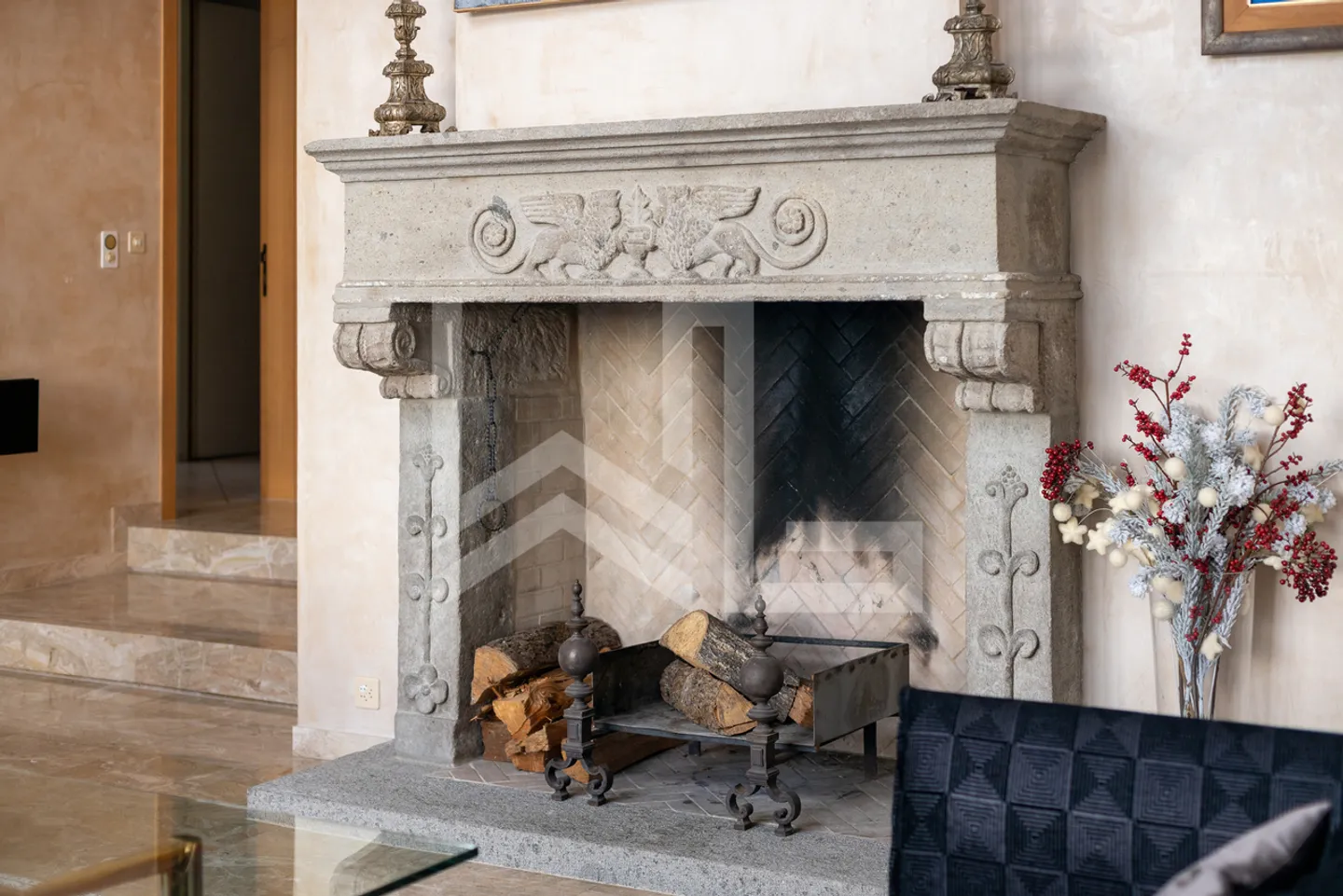 8-room House - Photo 7 of 13