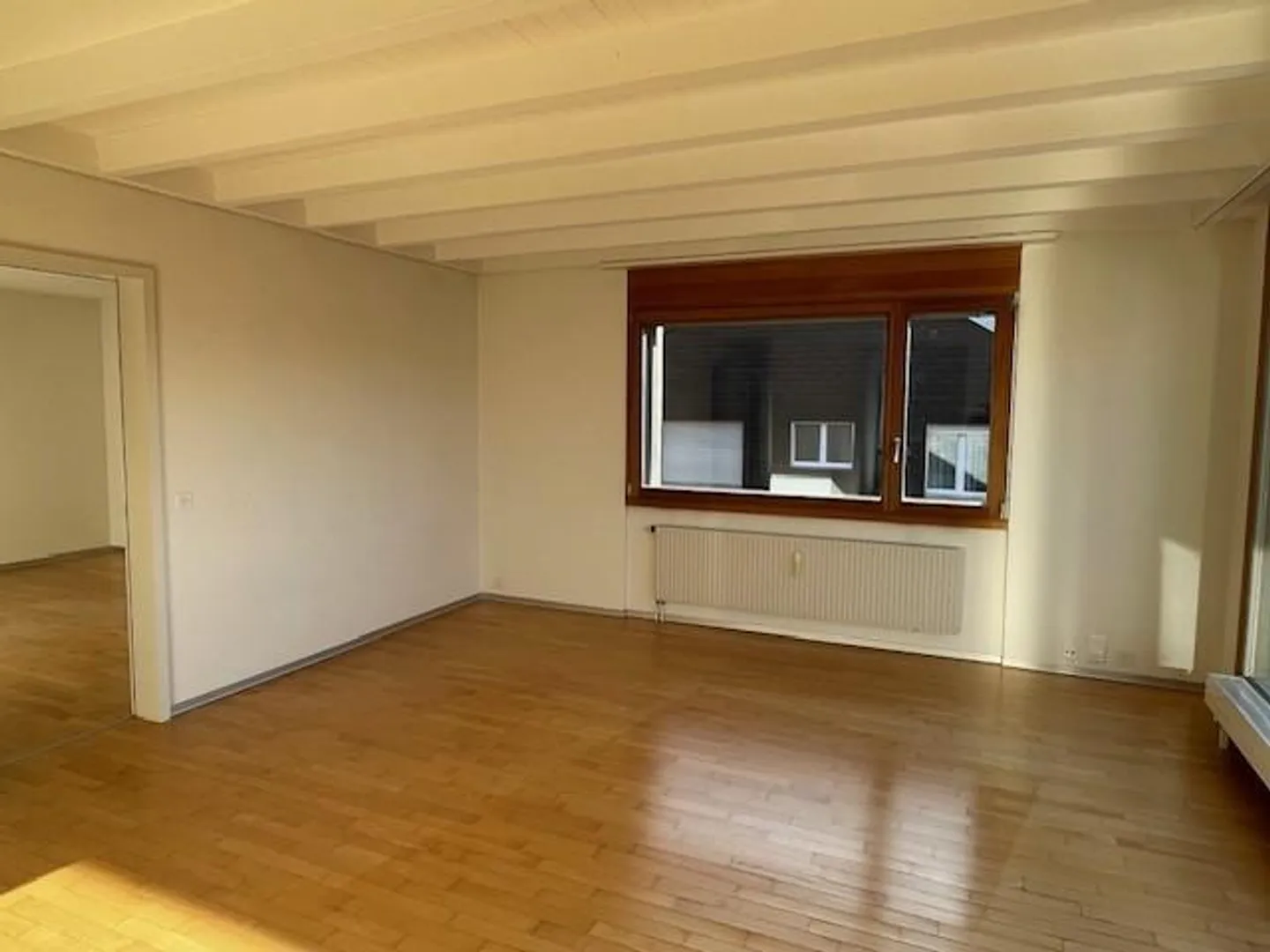 Charmante 4.5-Zimmerwohnung mit Aussicht - Foto 5 von 9