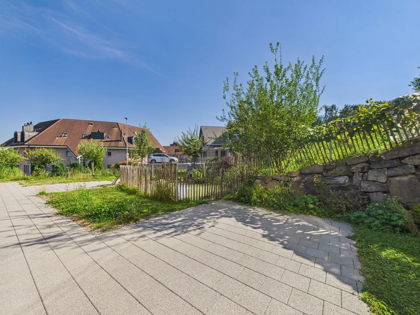 Moderne 3.5-Zimmer Wohnung mit Terrasse in Benzenschwil - Foto 12 von 13