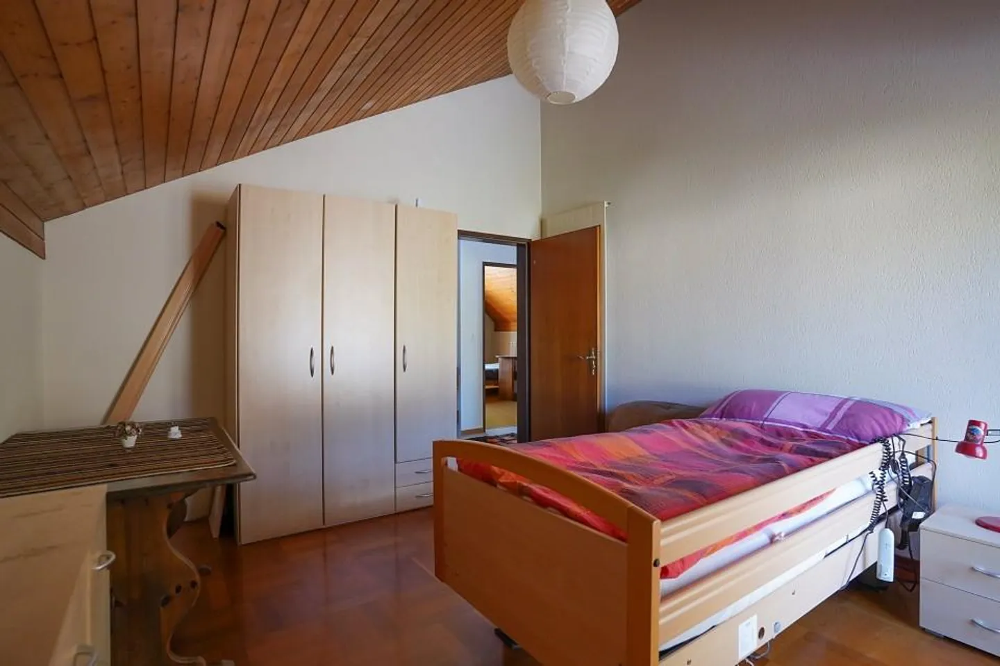 Spacious, detached single-family house in the best location - Photo 11 of 13