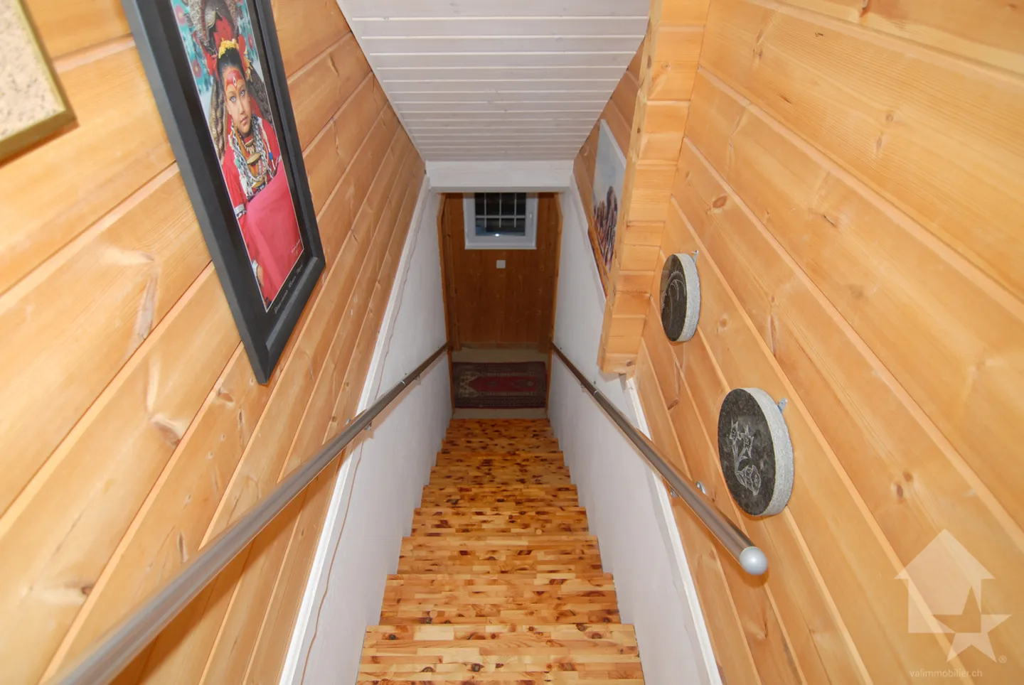 Pretty 6.5-room chalet with stunning panoramic views - Photo 21 of 38