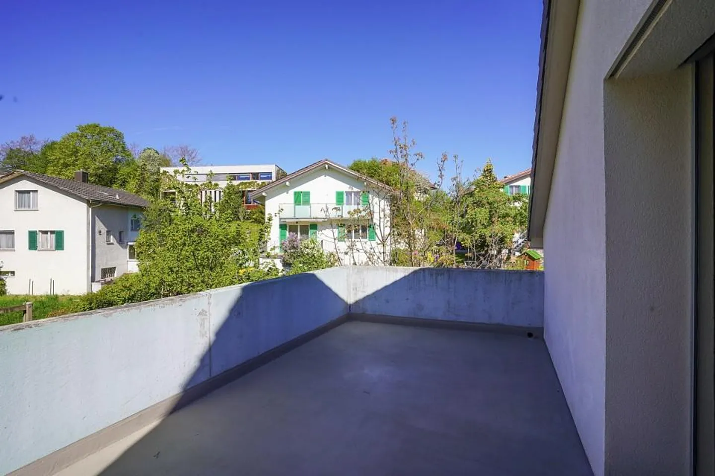 Spacious, detached single-family house in the best location - Photo 12 of 13