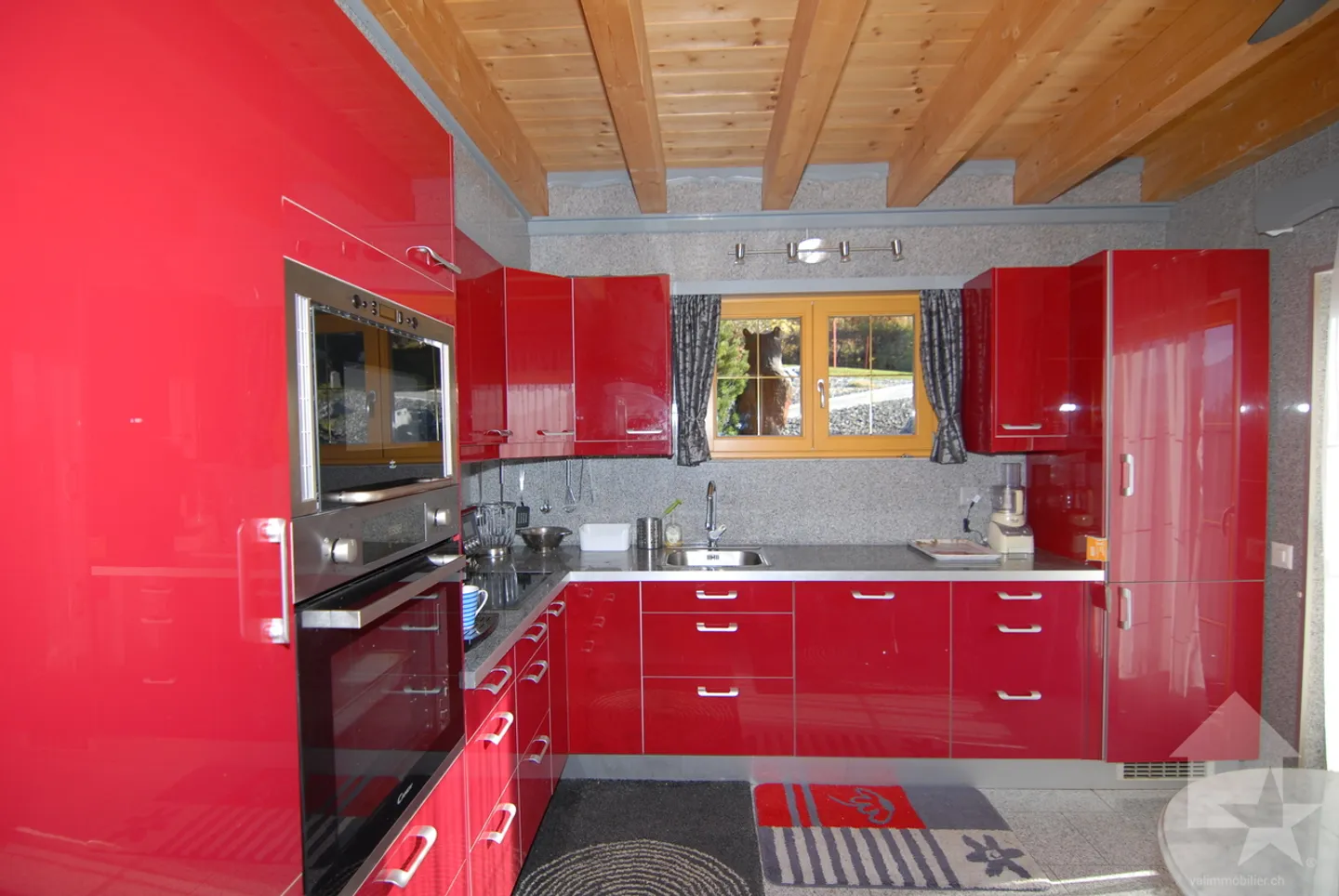 Pretty 6.5-room chalet with stunning panoramic views - Photo 6 of 38