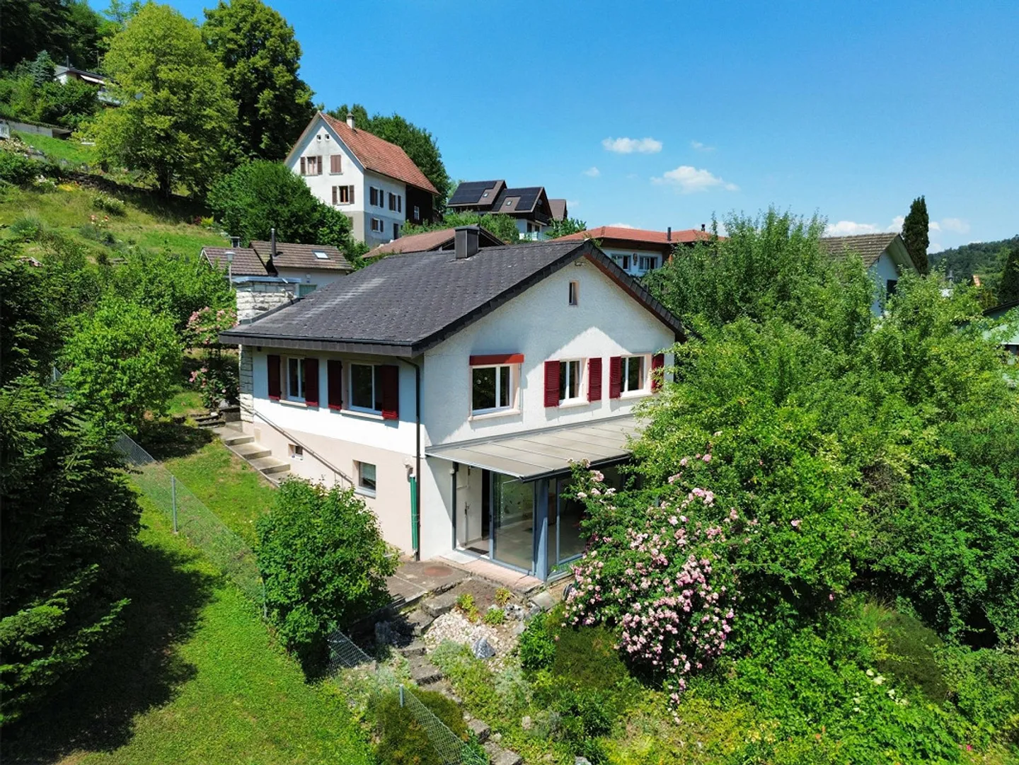 Vivre au vert – Maison individuelle de 4.5 pièces à Bärschwil - Photo 1 sur 17