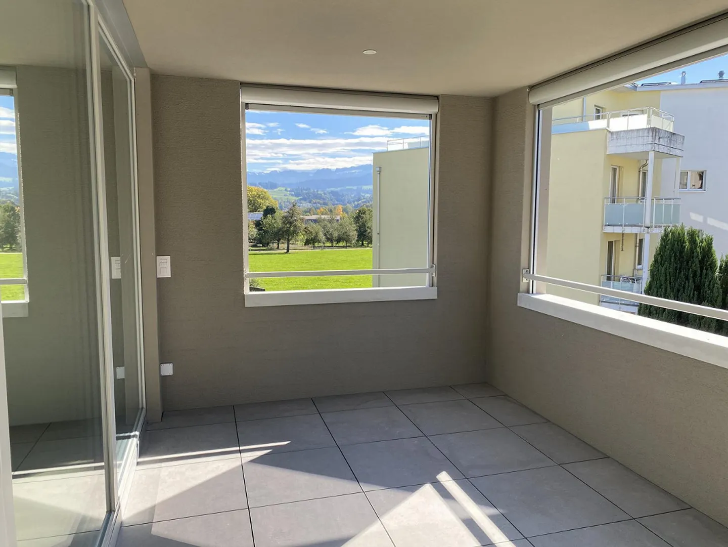 4.5-room new apartment - quiet, central, in the green with Alpstein view - Photo 14 of 30