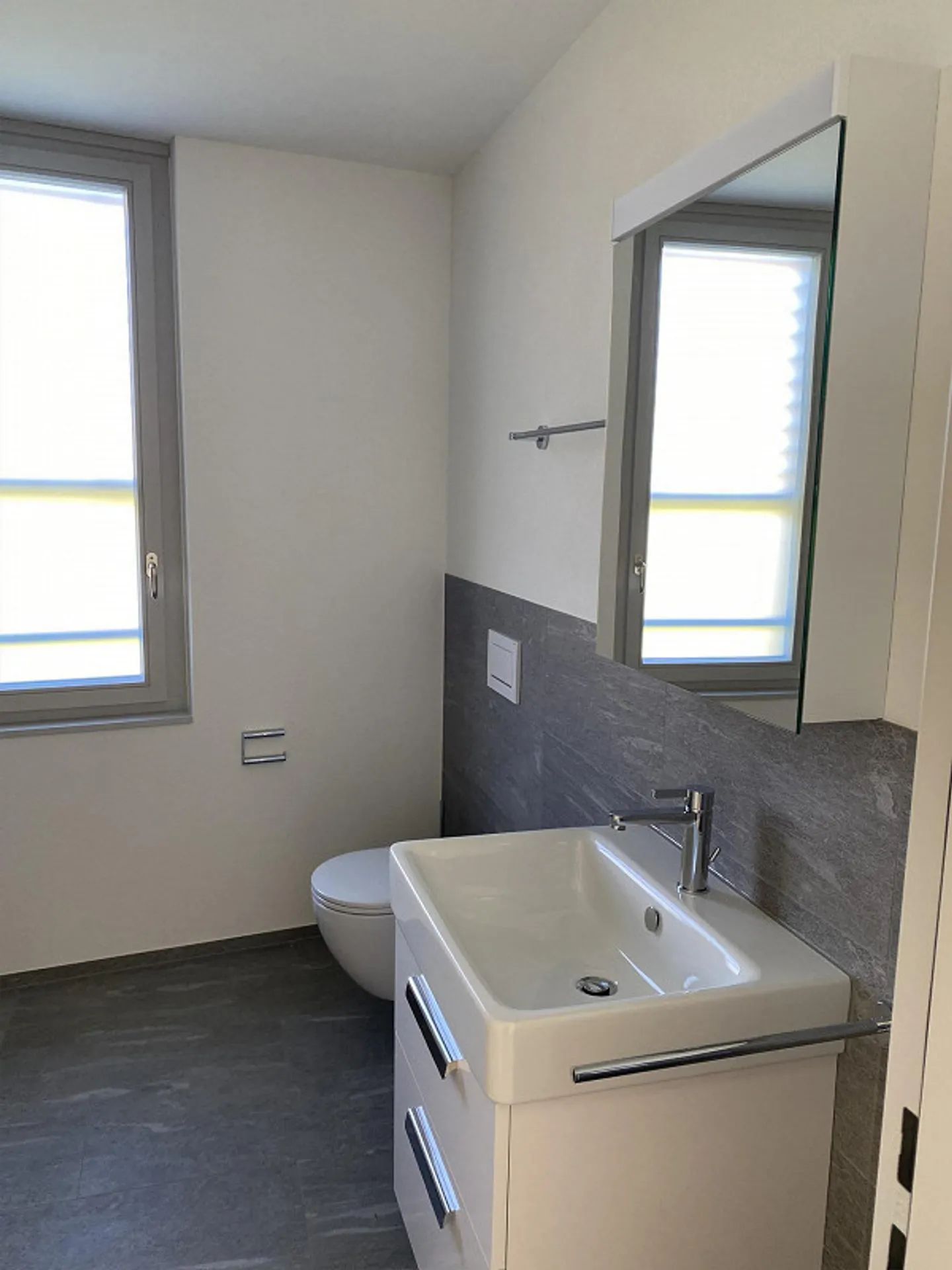 4.5-room new apartment - quiet, central, in the green with Alpstein view - Photo 16 of 30