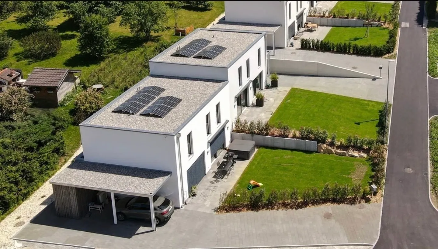 Moderne Familienvilla in Courchapoix - Foto 1 von 11