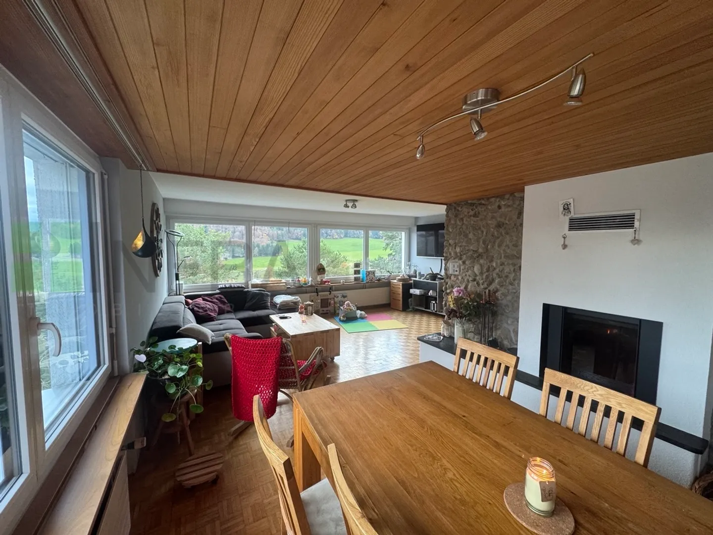 Bellissimo appartamento di 5 locali con terrazza e doppio garage - Foto 7 di 11