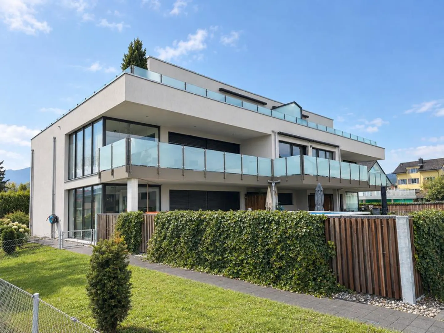 Appartement en attique dans un environnement familial - Photo 1 sur 7