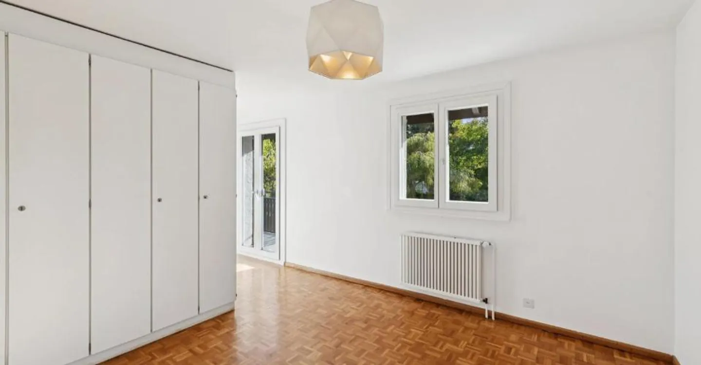 Exclusively - Charming family house with gable view - Photo 5 of 13