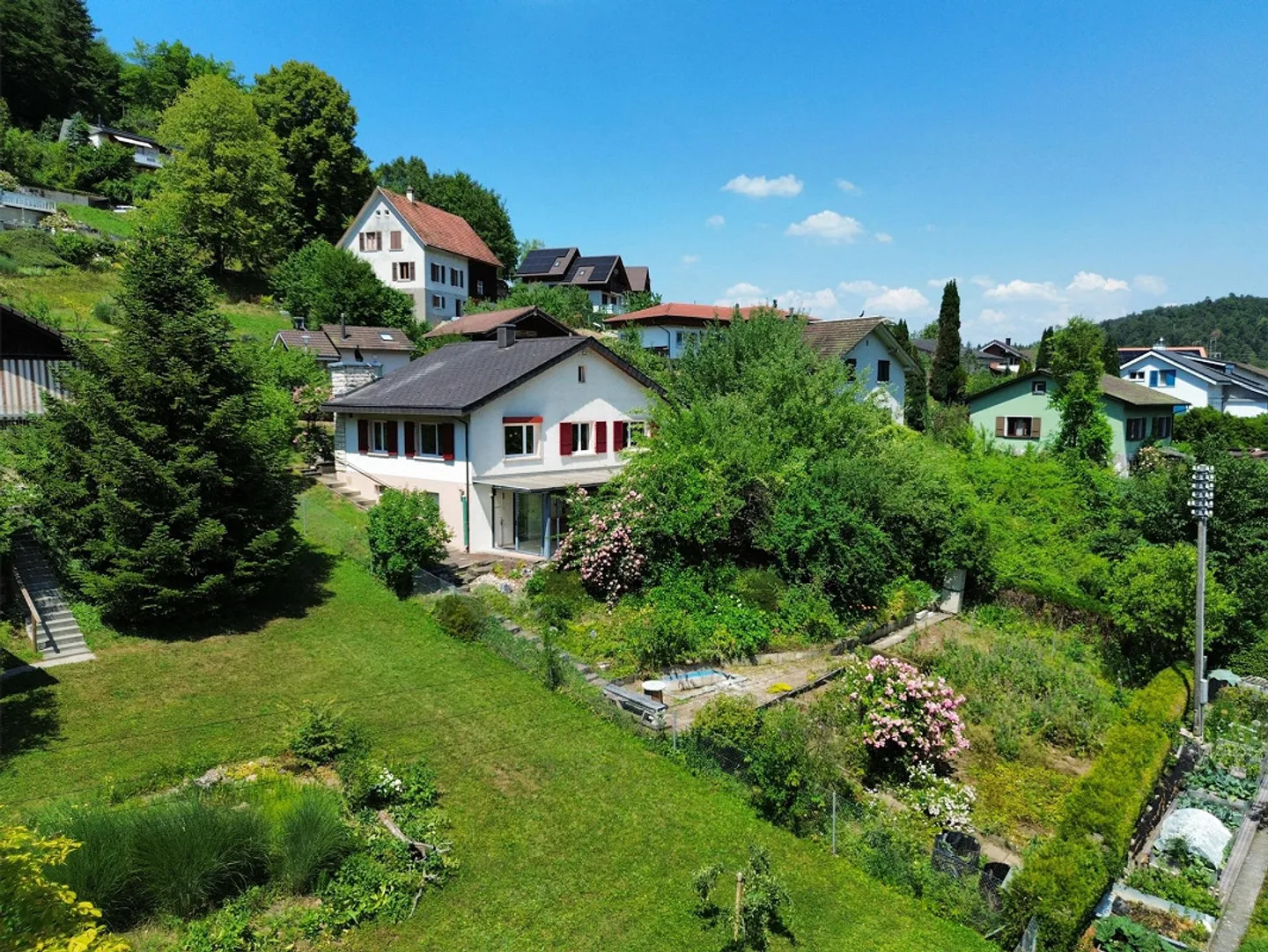 Vivre au vert – Maison individuelle de 4.5 pièces à Bärschwil - Photo 16 sur 17