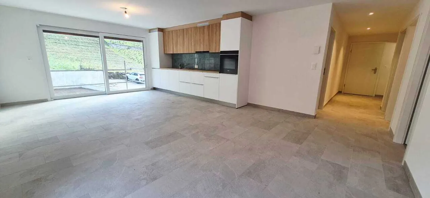 Neue 3,5-Zimmer-Wohnung im 1. Stock mit hellem Ambiente und Aussicht - Foto 3 von 9