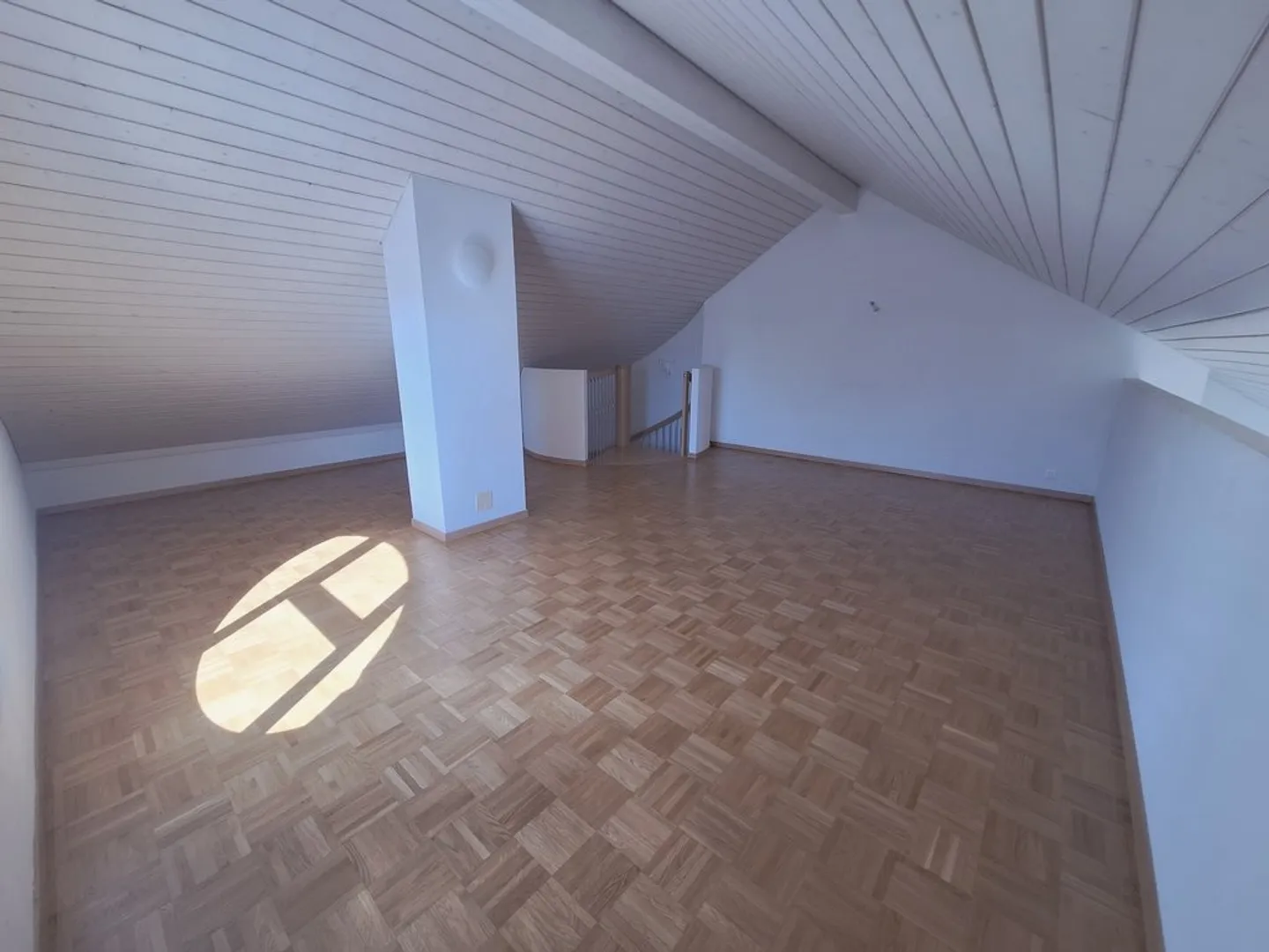 Magnifique appartement duplex de 3,5 pièces - Photo 8 sur 11
