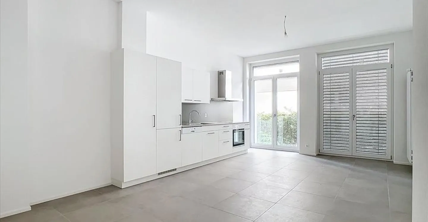 Studio mit Unterstützung - Foto 3 von 6