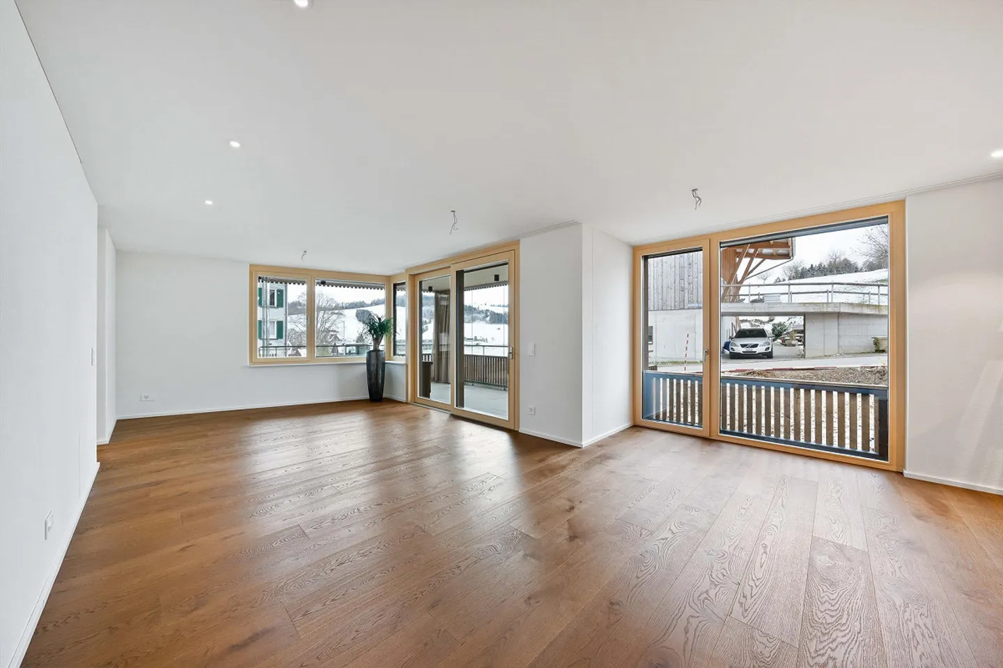 Ruhige und moderne 2,5-Zimmerwohnung in Degersheim - Foto 5 di 10