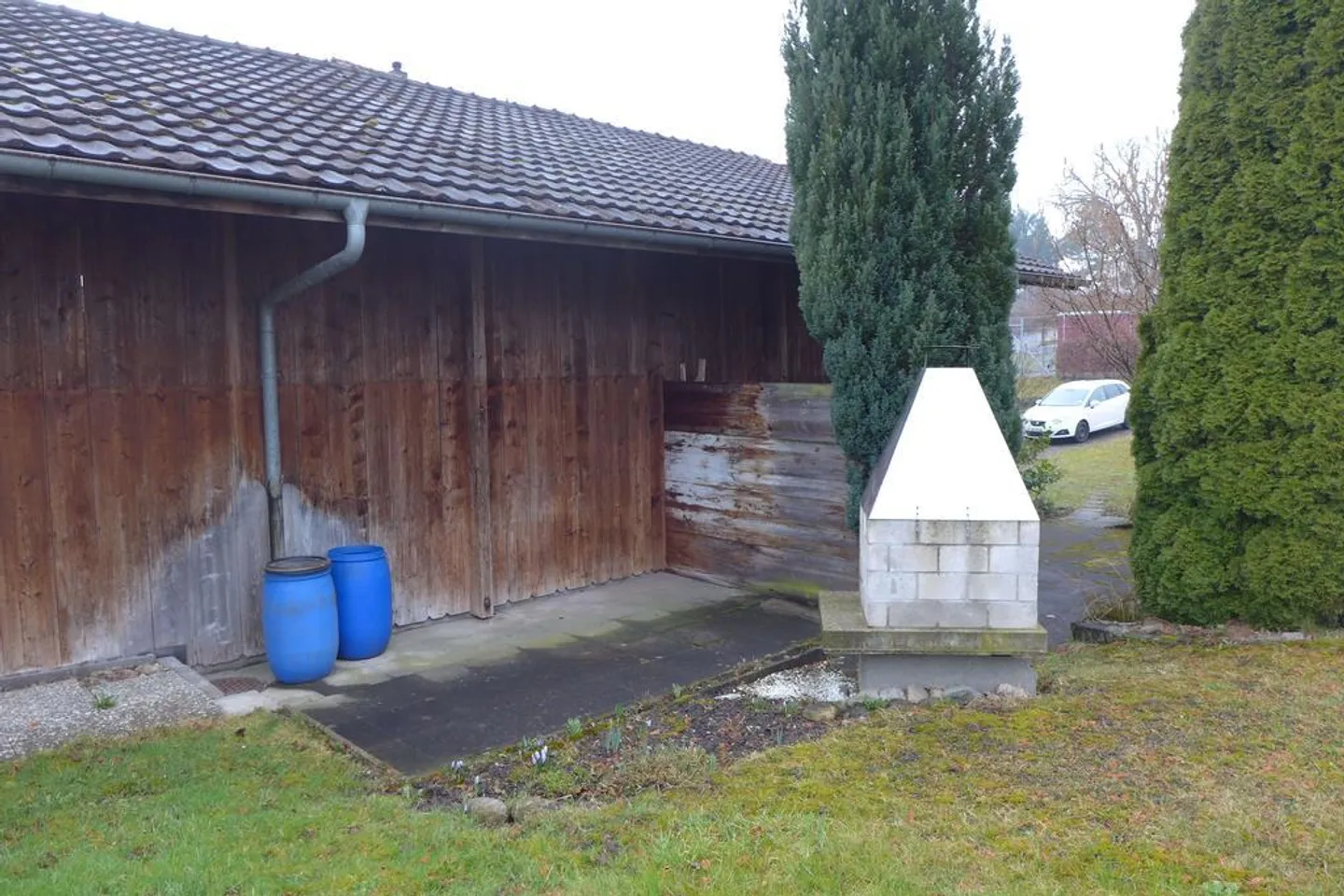 Sur deux étages dans un emplacement calme - Photo 7 sur 7