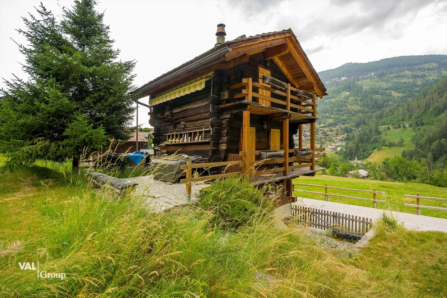 Charming and Authentic Chalet/Raccard with Terrace and Free View - Photo 1 of 8