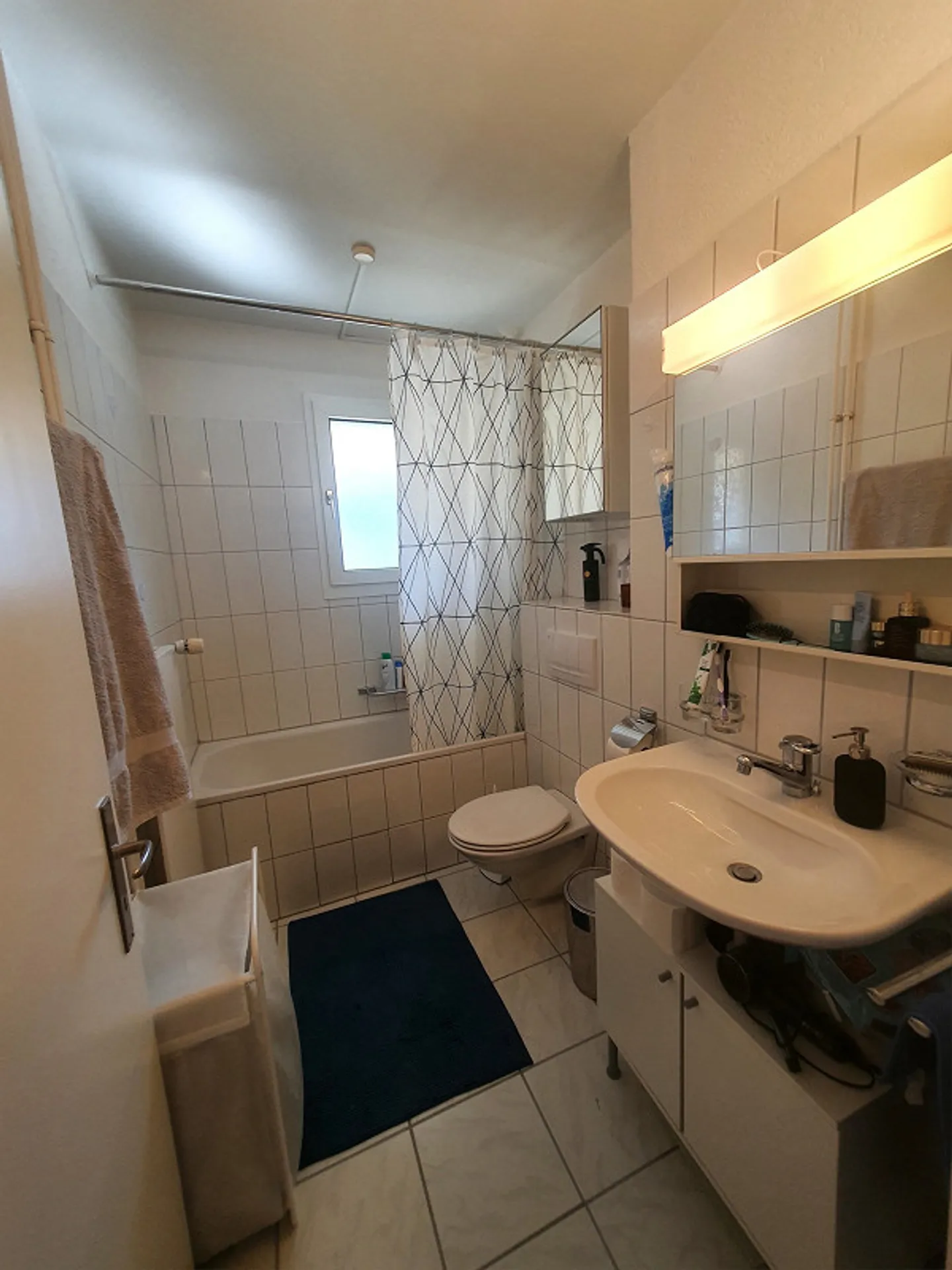 Appartement 2.5 pièces avec balcon près de l'hôpital - Photo 7 sur 12