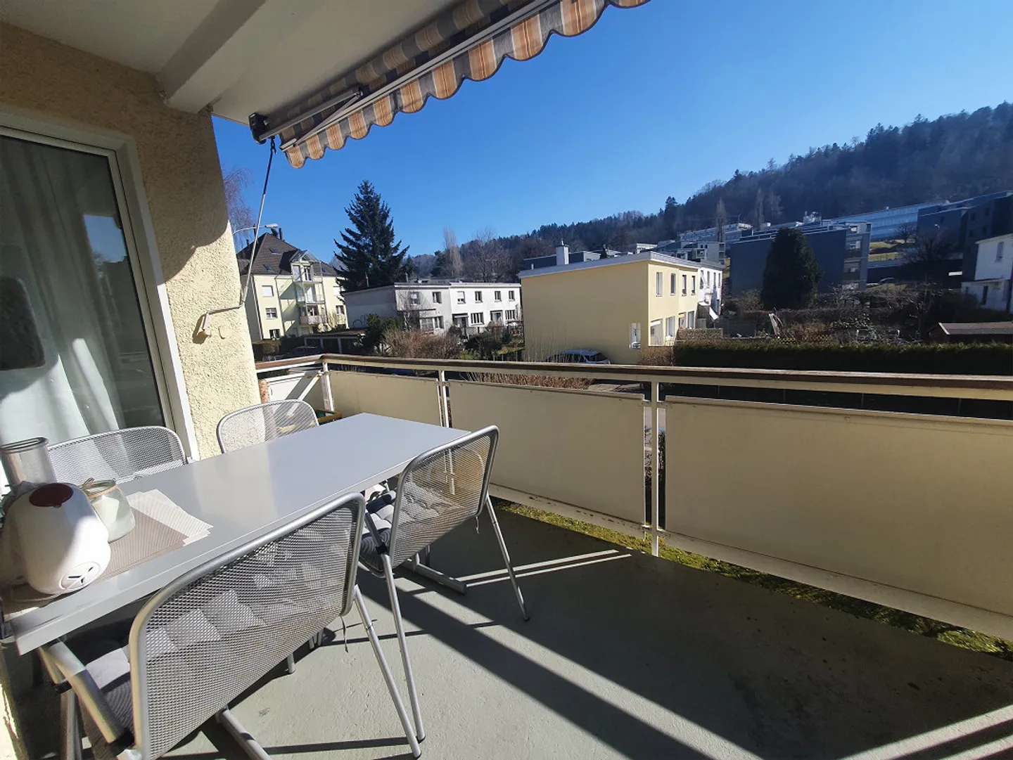 Appartement 2.5 pièces avec balcon près de l'hôpital - Photo 9 sur 12