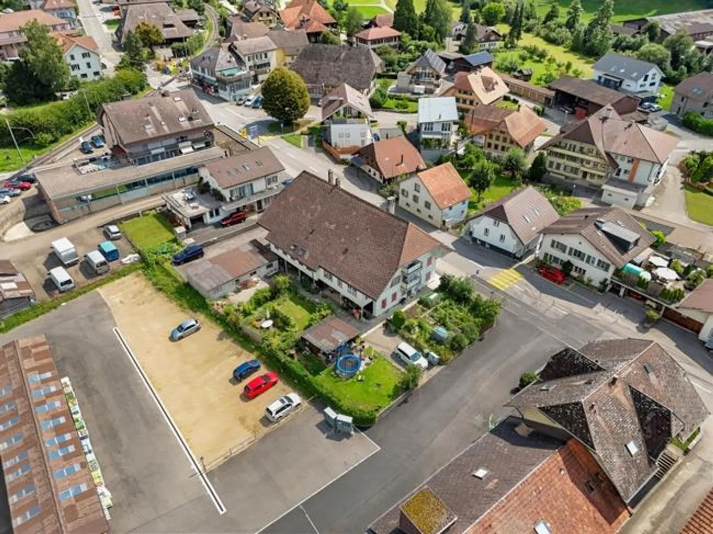 Charming multi-family house with 5.8% yield - Photo 1 of 30