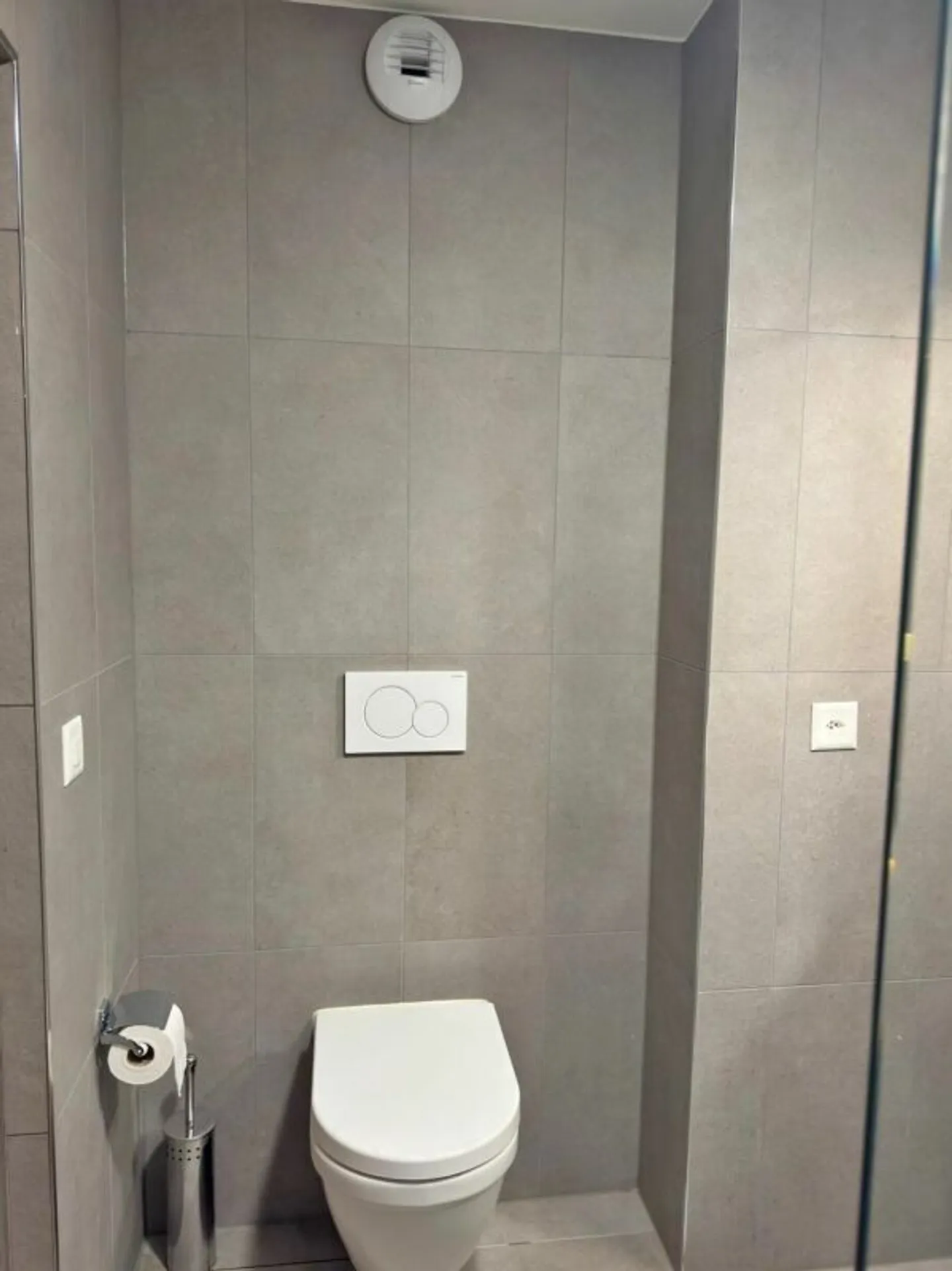 Schönes modernes und möbliertes Studio - zu vermieten - Foto 7 von 12