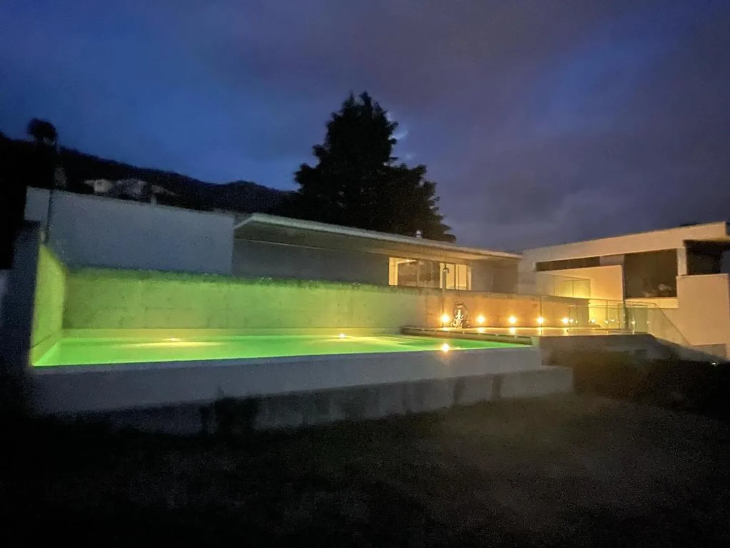 Villa de Prestige, avec piscine d'eau salée et vue dégagée - Photo 1 sur 15