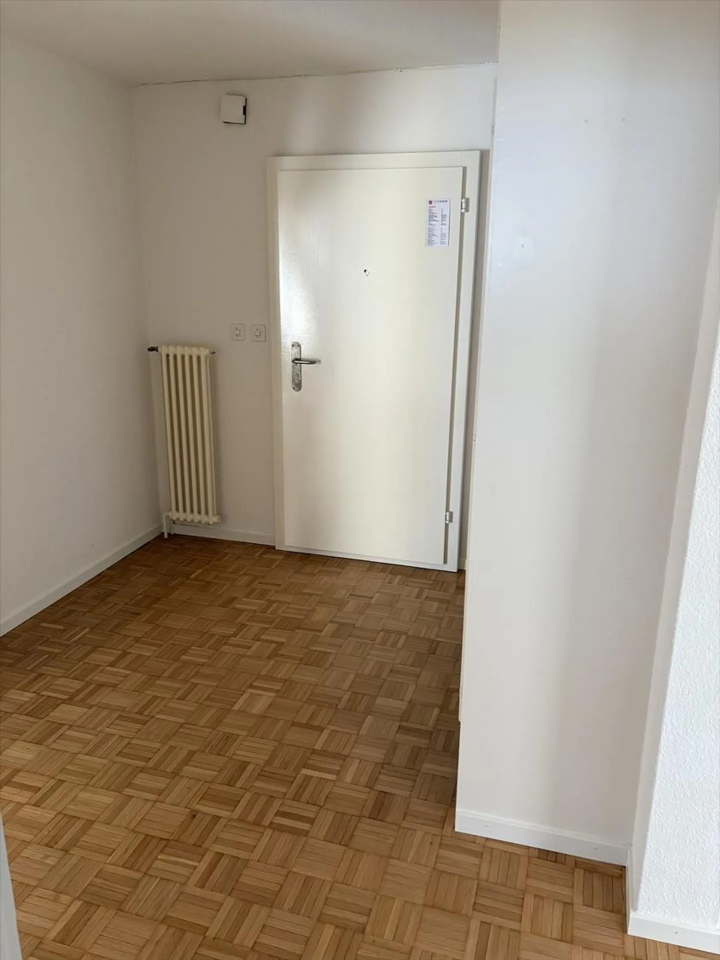 Hell & Homey - Photo 8 of 10