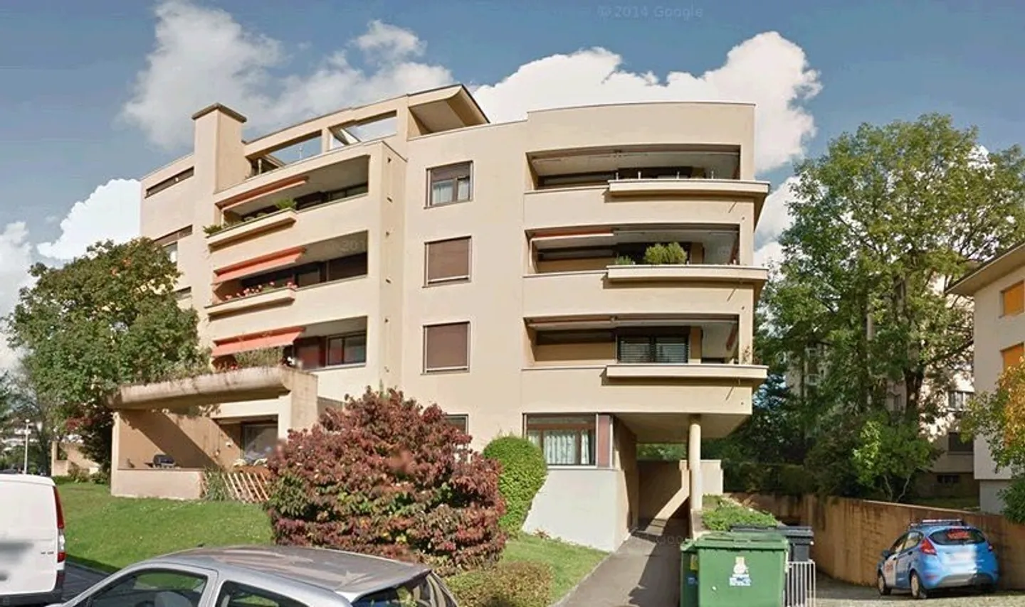 Hell & Homey - Photo 1 of 10