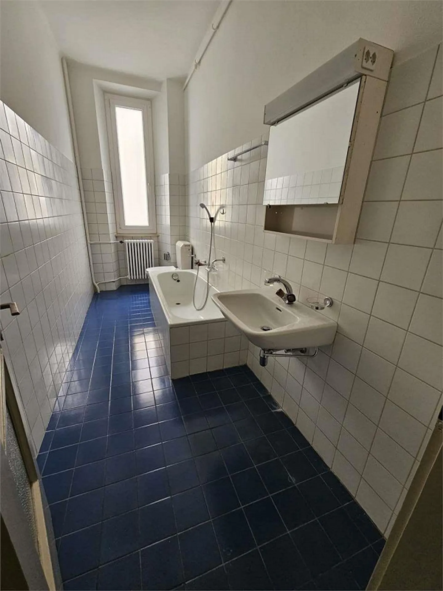 Lugano Vermietung große 2.5 Zimmer - Foto 9 von 9