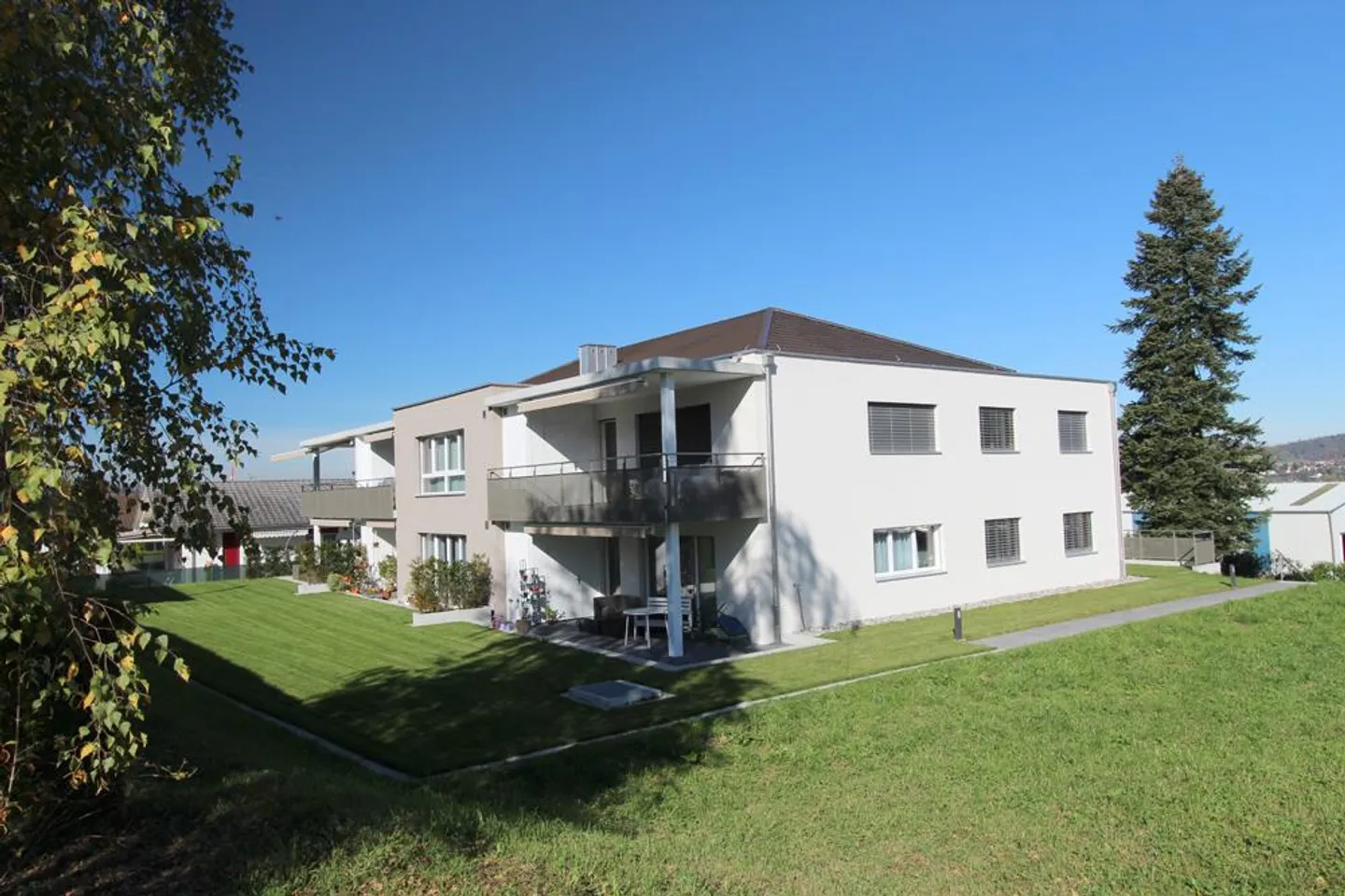 IDYLLIQUE | STANDARD DE PROPRIÉTÉ | HALLWILERSEE - Photo 1 sur 9