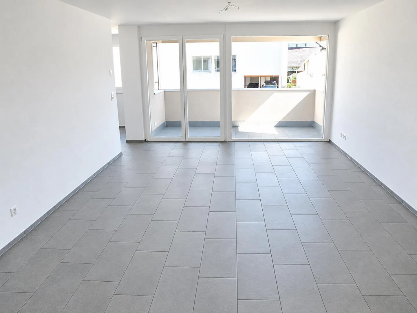 Birsgarten Laufen - Luminoso appartamento 3,5 locali 80m2 - Foto 2 di 14