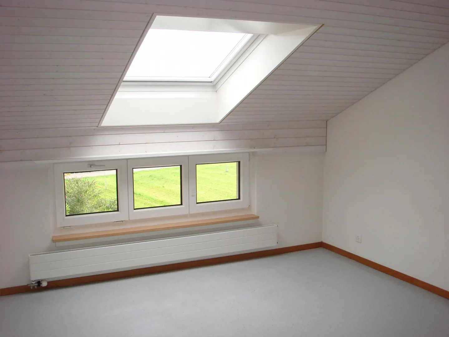 4 1/2 Room Apartment Attic - Photo 4 of 11