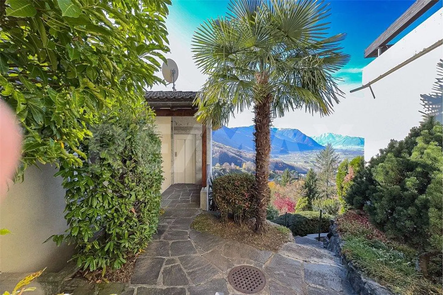 Appartamento Duplex con Vista Panoramica - Foto 3 di 13