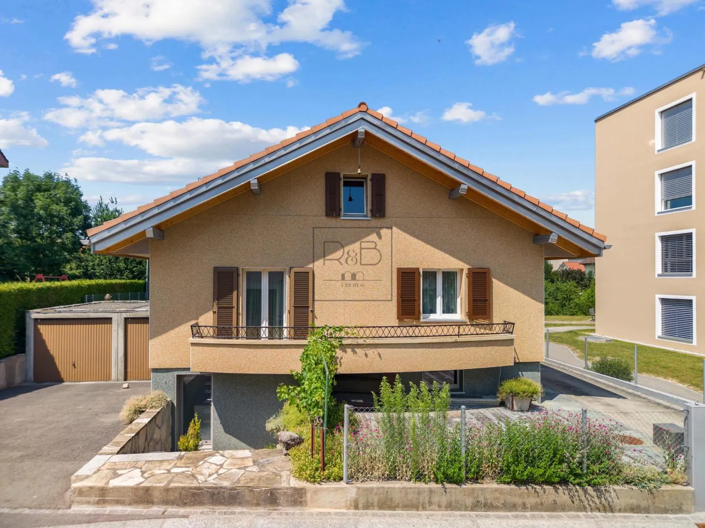 Maison familiale charmante près de Bulle - Photo 1 sur 8