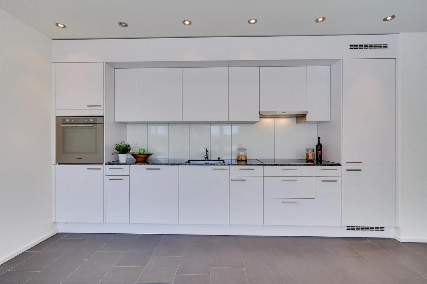 Off to the Garden! - Photo 1 of 10