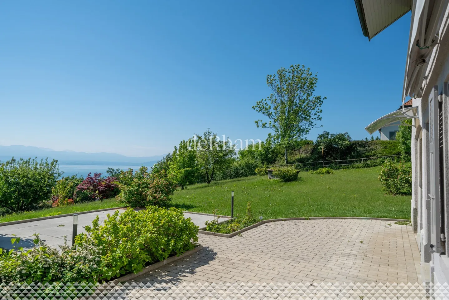 Villa individuell komplett renoviert, mit atemberaubendem Blick! - Foto 10 von 13