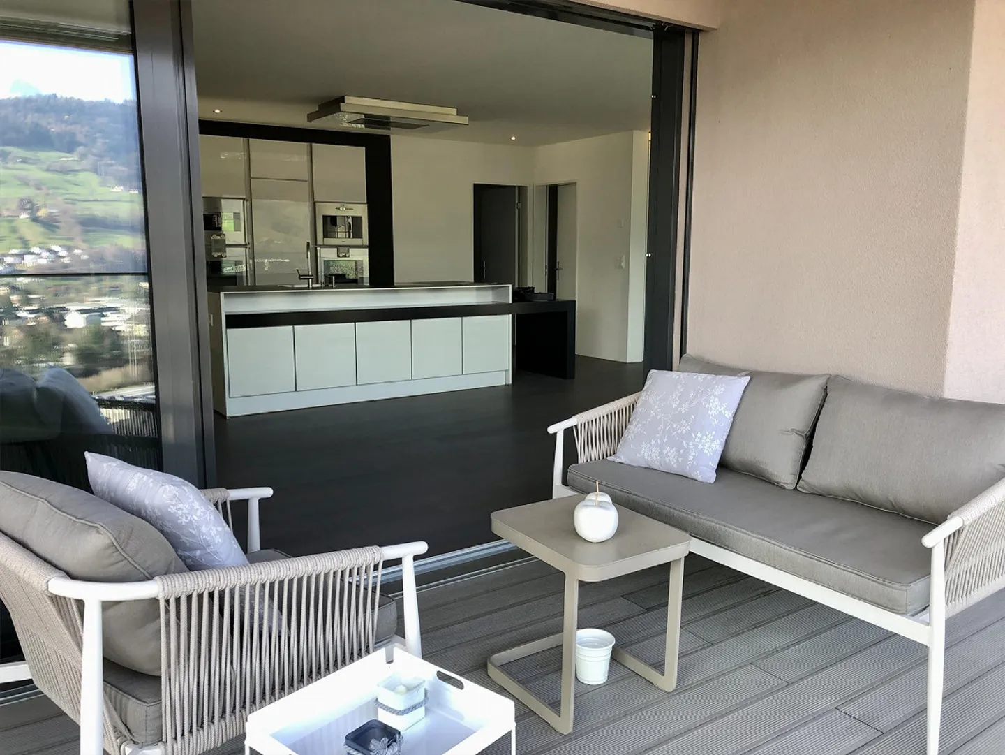Appartement de terrasse luxueux avec vue dégagée. - Photo 11 sur 15