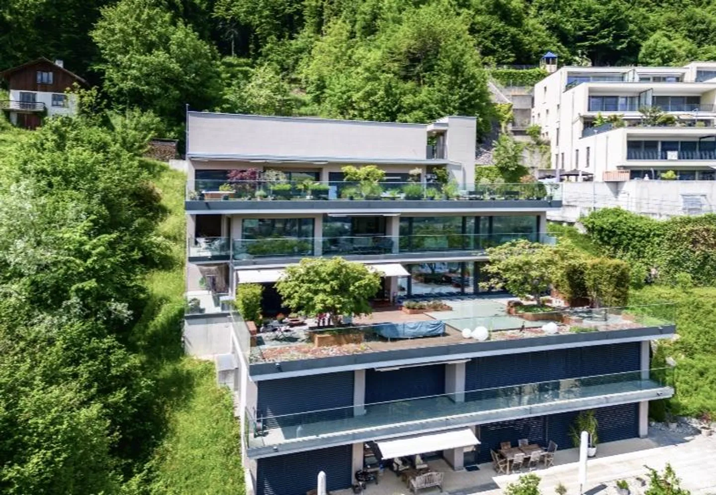 Appartement de terrasse luxueux avec vue dégagée. - Photo 13 sur 15