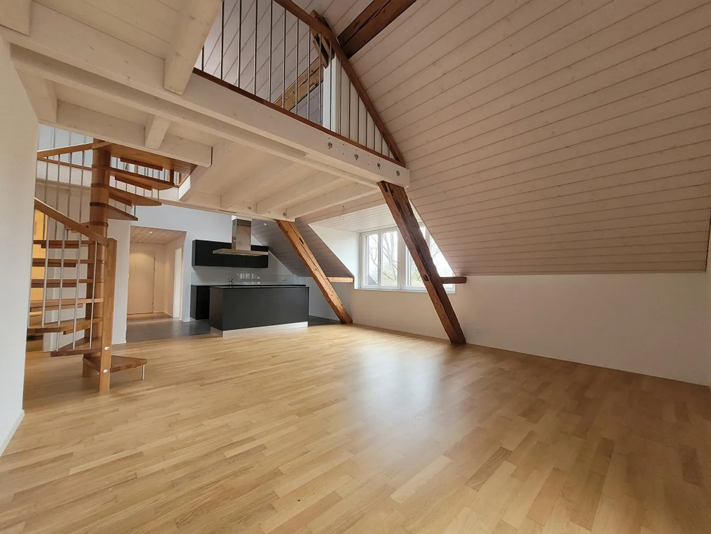 3 condominiums - Photo 4 of 13