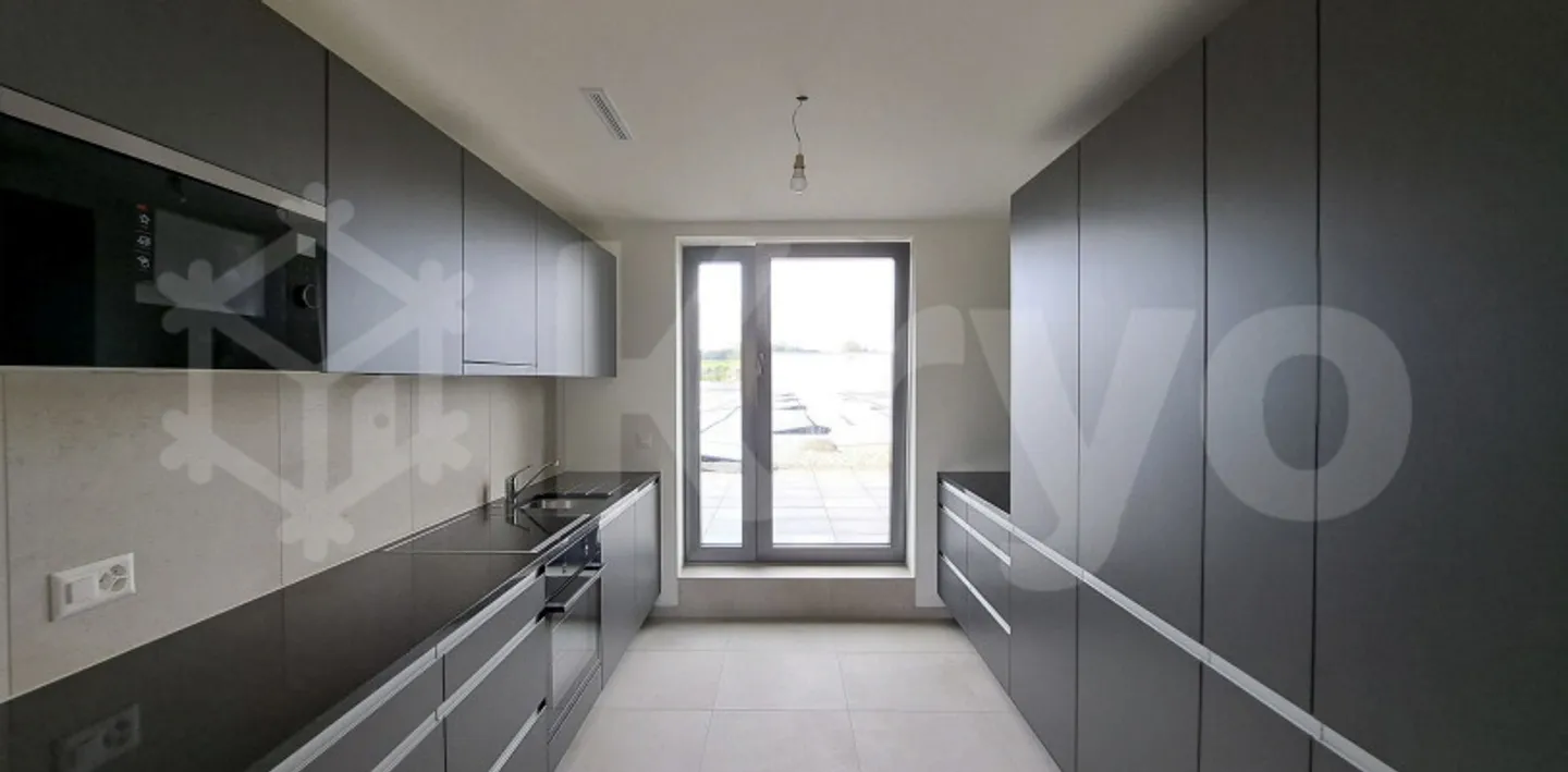 Modern Attique Apartment with Terrace - Photo 2 of 10