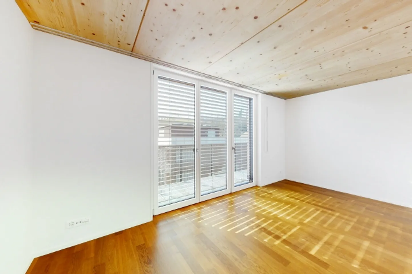 Wunderschöne Attikawohnung mit Terrasse - Foto 10 von 13